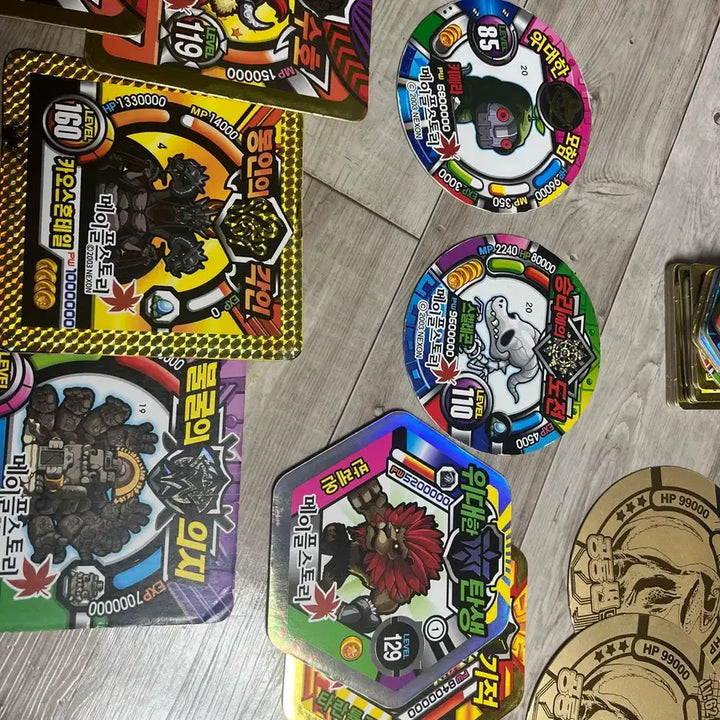[BUNJANG] Vintage MapleStory &amp; Yu-Gi-Oh! Ttakji Bundle / 급처) 고전 메이플스토리 딱지+유희왕 딱지 S급 특가 일괄