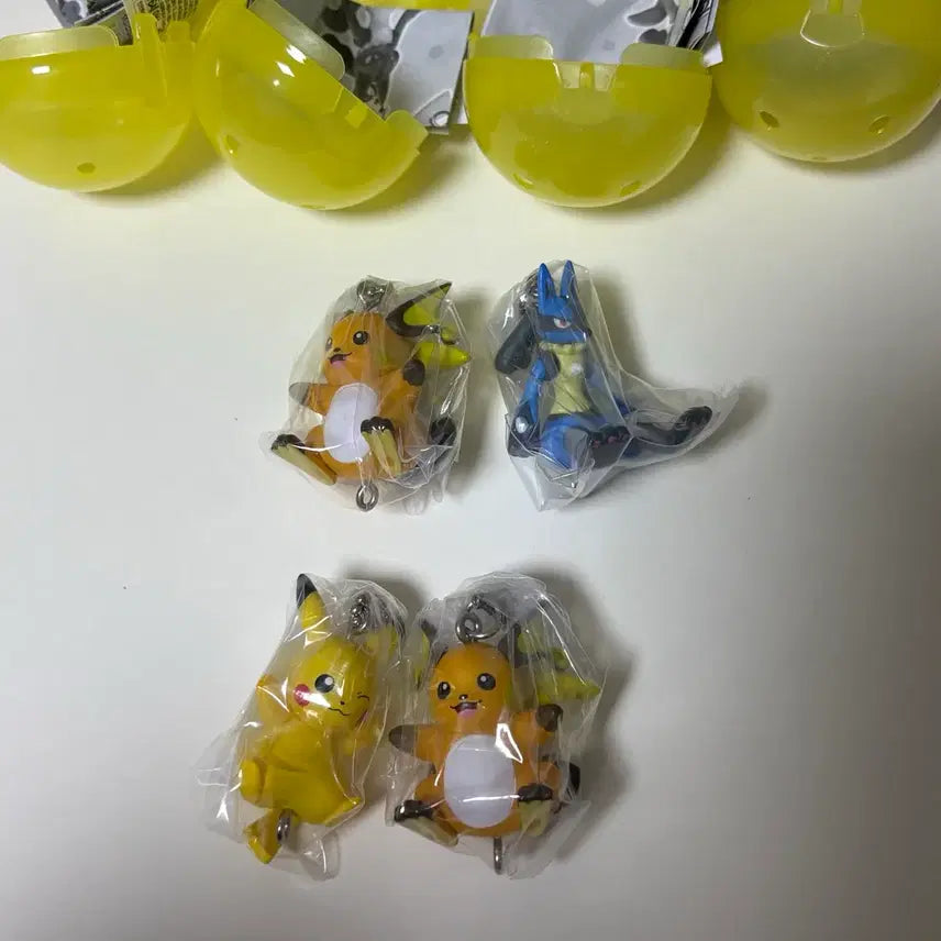 [BUNJANG] Pokemon Keychain Set - Raichu, Pikachu, Lucario / 포켓몬 대롱 가챠 라이츄 피카츄 루카리오