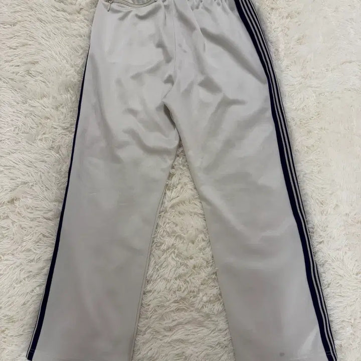 [BUNJANG] Needles Straight Track Pants Poly Smooth Ice White M / 니들스 스트레이트 트랙 팬츠 폴리 스무스 아이스 화이트 M