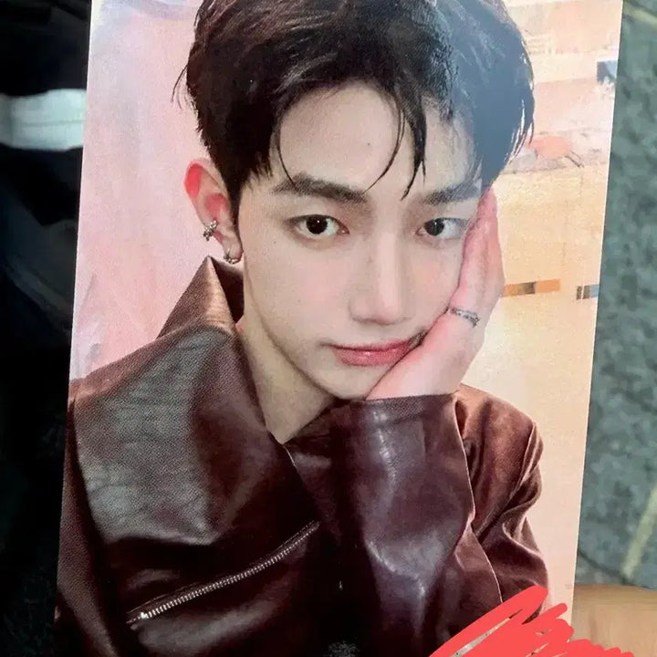 [BUNJANG] ZEROBASEONE Zhang Hao Curious 1st Week Studio Photocard / 앤더블 장하오 큐리어스 1주차 공방포카