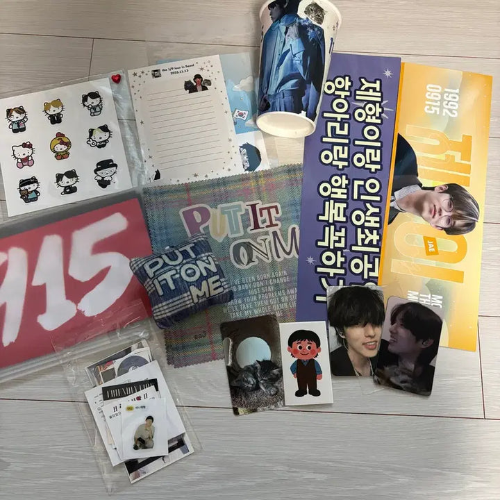 [BUNJANG] DAY6 20 Denimals Jey Jaehyung Park Animal Outfit Bundle Set / 데이식스 20 데니멀즈 쩨 동물옷 제이 박제형 제형