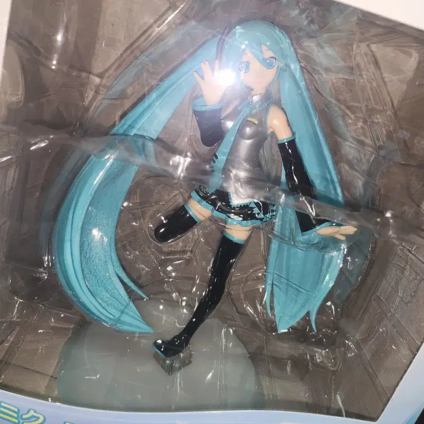 [BUNJANG] Hatsune Miku Pretty Derby Figure / 하츠네 미쿠 프디바 피규어 판매