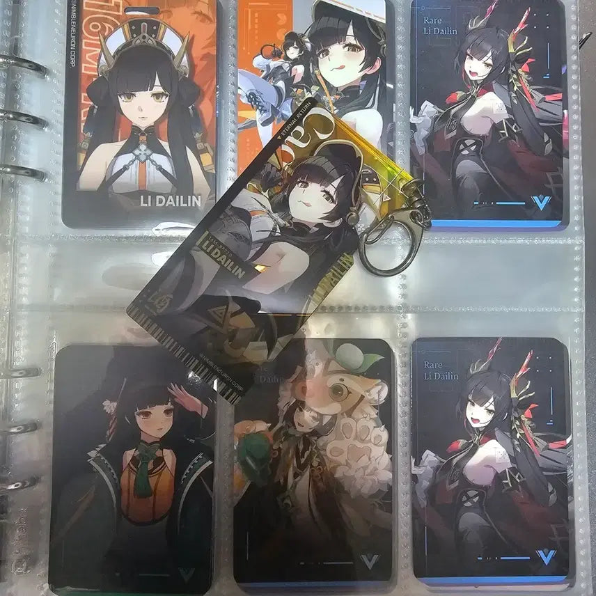 [BUNJANG] Eternal Return Lidain Officer Keychain, Officer ID, Photocard Bundle Set / 이터널 리턴 리다이린 사관 키링 사관증 포토카드 일괄 판매