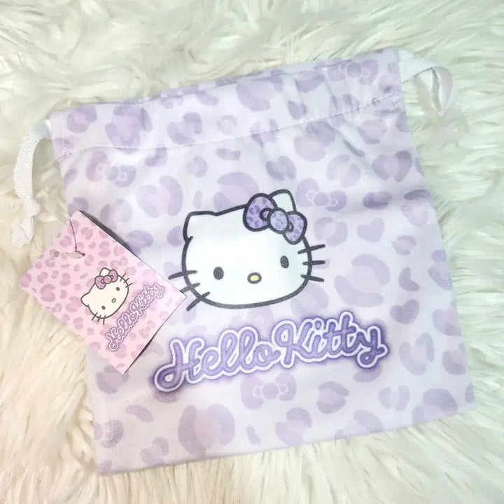[BUNJANG] Hello Kitty Milky Face Collaboration Drawstring Pouch (Unused) / [미사용] 헬로키티 밀키페이스 콜라보 복조리 파우치