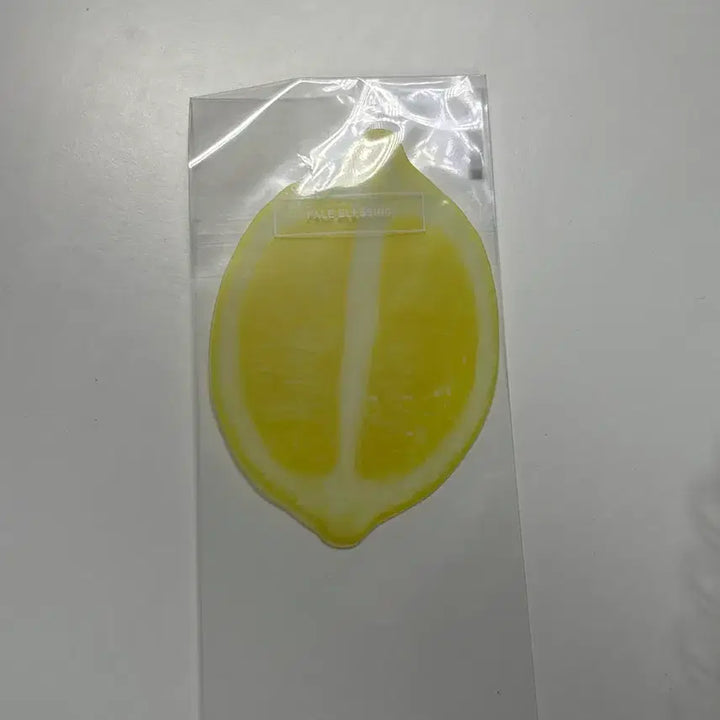 [BUNJANG] Your Mind Lee Okto Seokukdo Lemon Bookmark (Sealed) / 유어마인드 이옥토 서국도 레몬 책갈피 미개봉