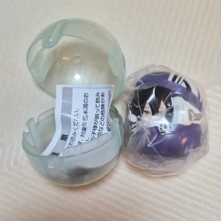 [BUNJANG] Demon Slayer Muichiro Tokito Macaron Figure (Sealed) / [미개봉] 귀멸의칼날 가챠 > 오바나이 마카롱 피규어