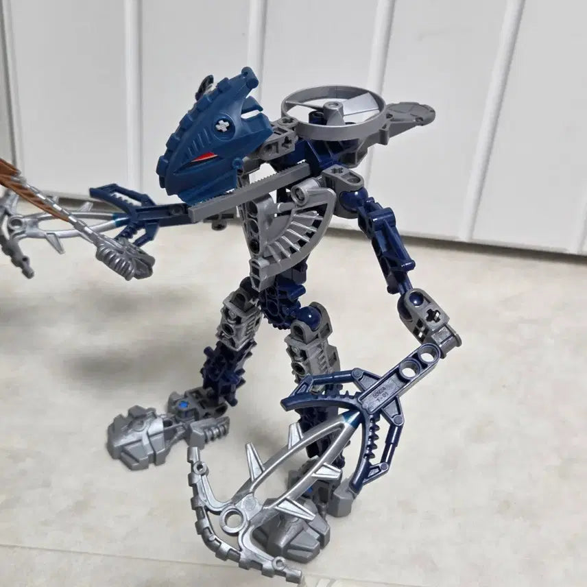 [BUNJANG] LEGO Bionicle 8737, 8739, 8741 &amp; Knights Kingdom 8791 Building Sets / 레고 바이오니클 8737,8739,8741와 나이츠킹덤8791입니다