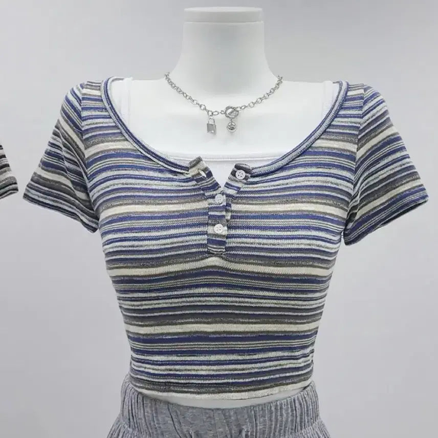 [BUNJANG] Striped U-Neck Button Knit Crop Short Sleeve / 유넥 단추 스트라이프 단가라 니트 크롭 반팔