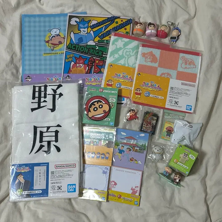[BUNJANG] Crayon Shin-chan Ichiban Kuji &amp; Cinema Figures Bundle Set / 짱구는 못말려 쿠지 제일복권 c,e상 외 하위상+시네마 피규어 등등 일괄