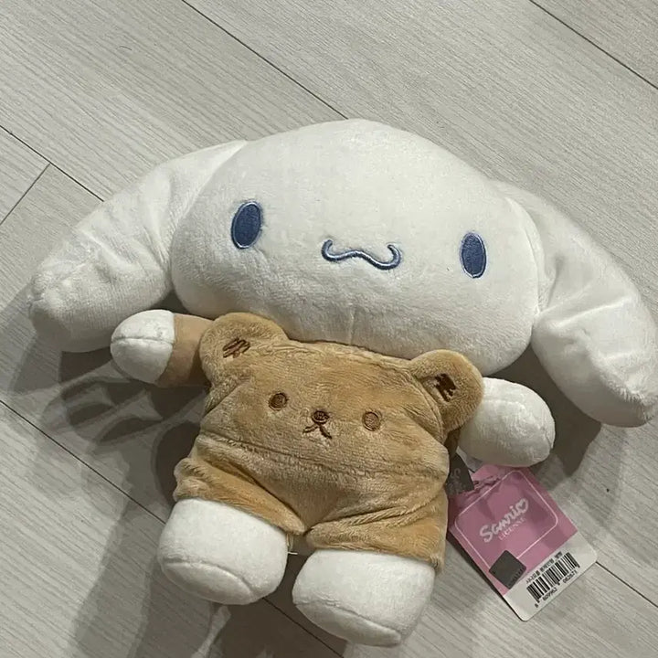 [BUNJANG] Cinnamoroll Overalls Medium Plush Doll / 산리오 시나모롤 멜빵 중형 인형