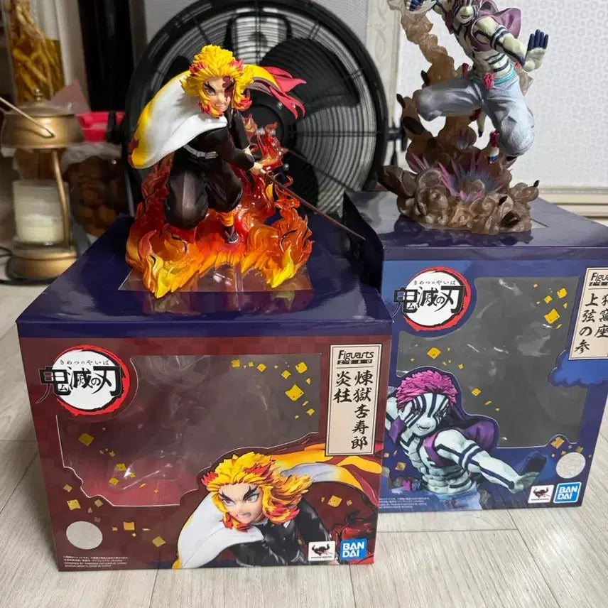 [BUNJANG] Demon Slayer Arts Character DX - Kyojuro Rengoku &amp; Akaza Bundle / 귀멸의 칼날 아츠제로 렌고쿠 &amp; 아카자 일괄판매