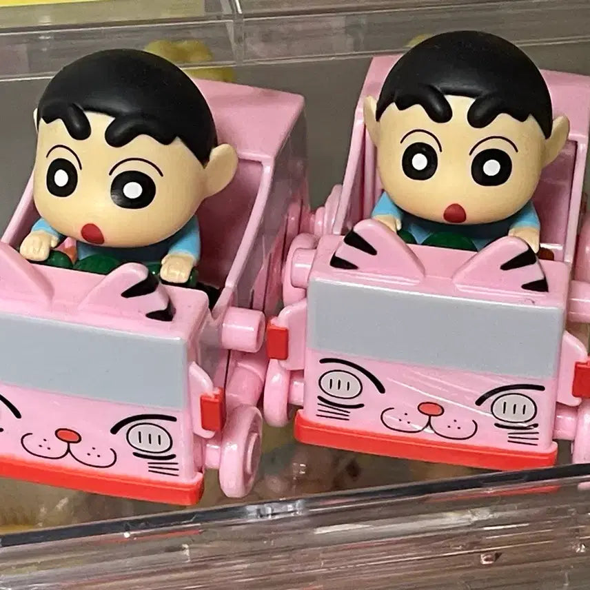 [BUNJANG] Crayon Shin-chan Bus Figure / 짱구 버스 피규어