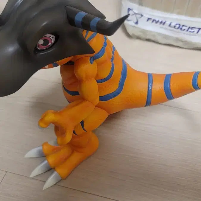 [BUNJANG] Digimon Greymon Agumon Tai Kamiya Resin Statue by Miman / 디지몬 레진 miman 그레이몬 아구몬