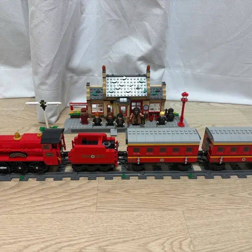 [BUNJANG] LEGO Harry Potter 76423 Hogwarts Express &amp; Hogsmeade Station / 레고 76423 해리포터 익스프레스와 호그스미드 기차역