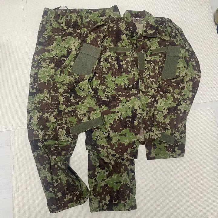 [BUNJANG] Republic of Afghanistan ANA Combat Uniform Set (Top &amp; Bottom) - Chinese Manufacture / ANA(아프간 공화국군) 전투복 상하의
