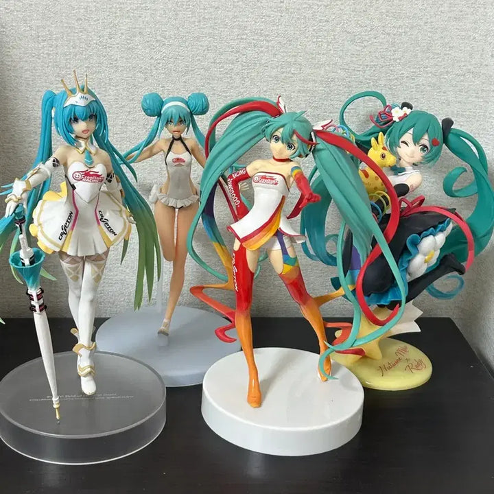 [BUNJANG] Hatsune Miku Racing Miku &amp; Rodi Bundle Set Figure / 급처) 하츠네 미쿠 피규어 일괄