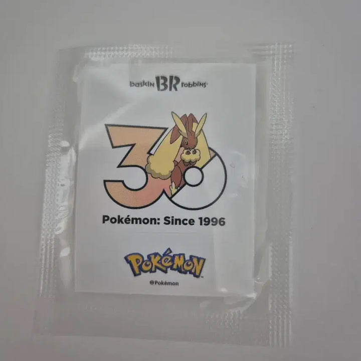 [BUNJANG] Baskin Robbins Pokemon 30th Anniversary Ddibu Seal (Iyarop) / 배스킨라빈스 포켓몬 30주년 띠부씰 (이어롭)