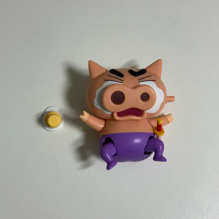 [BUNJANG] 52toys Crayon Shin-chan Dynamic Moving Wind-up Figure Buriburi Version / 52toys 52토이즈 짱구 다이나믹 무빙 태엽 피규어 부리부리
