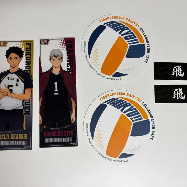 [BUNJANG] Haikyuu!! 10th Anniversary Exhibition &amp; Hongdae Collaboration Cafe Bundle Set / 하이큐 한국 10주년기념전 굿즈 / 홍대 콜라보카페 굿즈 일괄판매