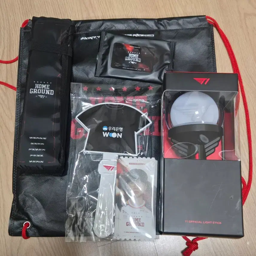 [BUNJANG] T1 Official Light Stick Set HOME GROUND Goods Bundle Set / T1 공식 응원봉 세트 HOME GROUND 굿즈 일괄