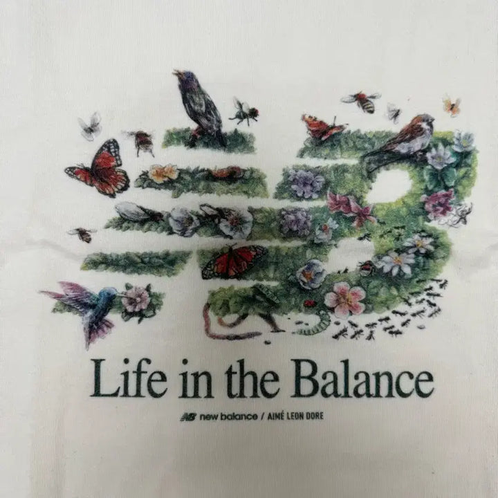 [BUNJANG] New Balance x Aimé Leon Dore LIFE IN THE BALANCE Graphic T-Shirt Ivory XL / 뉴발란스  X 에임레온도르 티셔츠