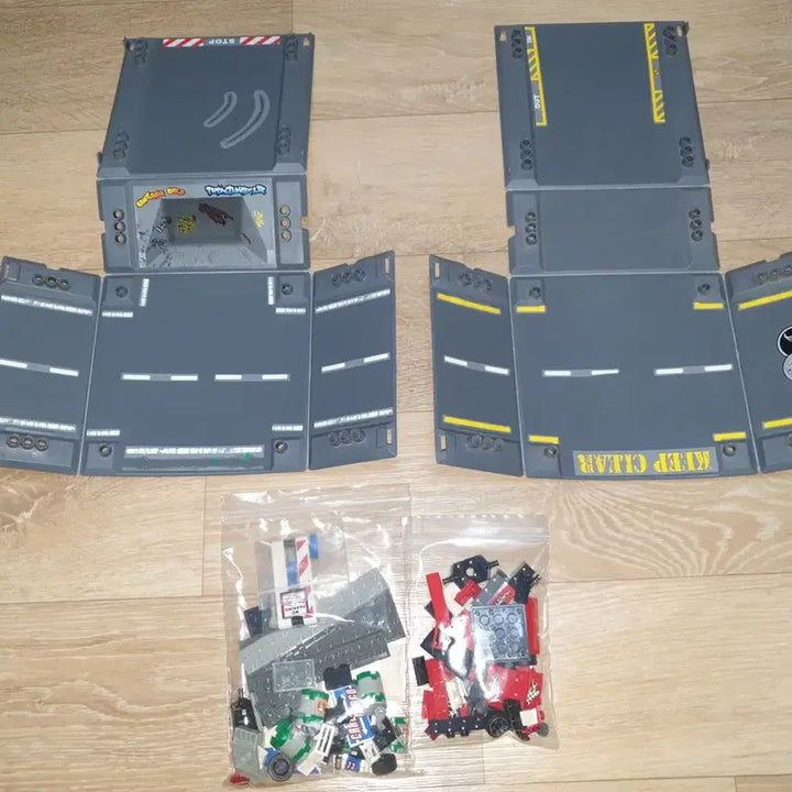 [BUNJANG] LEGO Racers 8198 Crossroad Chase &amp; 8199 Transporter Attack / 레고 레이서 2종  8198 8199