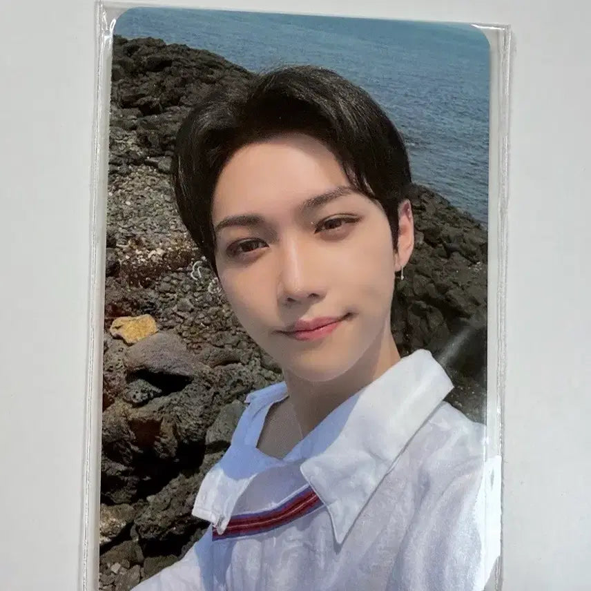 [BUNJANG] Stray Kids Felix Exhibition Random Photocard (Sealed) / 스트레이키즈 필릭스 전시회 랜덤포카 미개봉