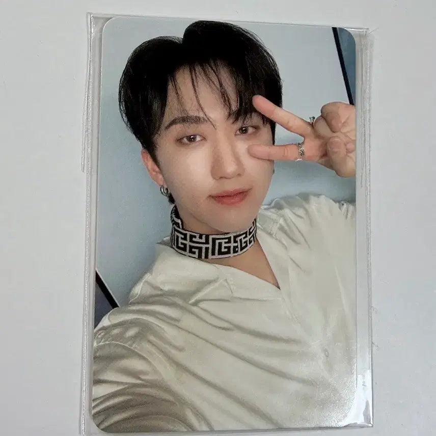 [BUNJANG] Stray Kids Changbin Exhibition Random Photocard (Sealed) / 스트레이키즈 창빈 전시회 랜덤포카 미개봉
