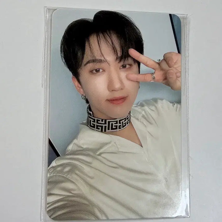 [BUNJANG] Stray Kids Changbin Exhibition Random Photocard (Sealed) / 스트레이키즈 창빈 전시회 랜덤포카 미개봉