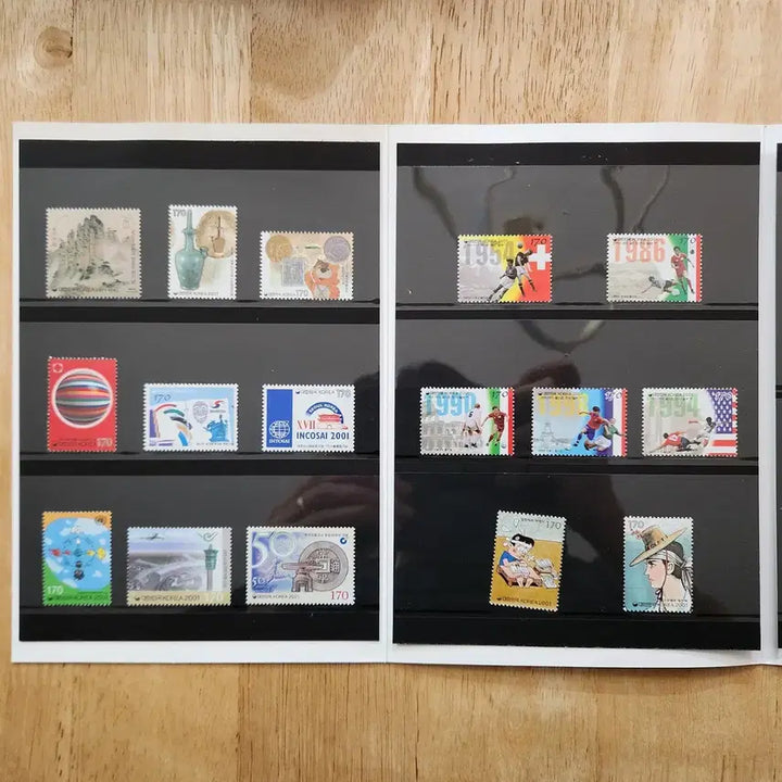 [BUNJANG] 2001 Korean Stamp Album / 2001 한국의 우표첩