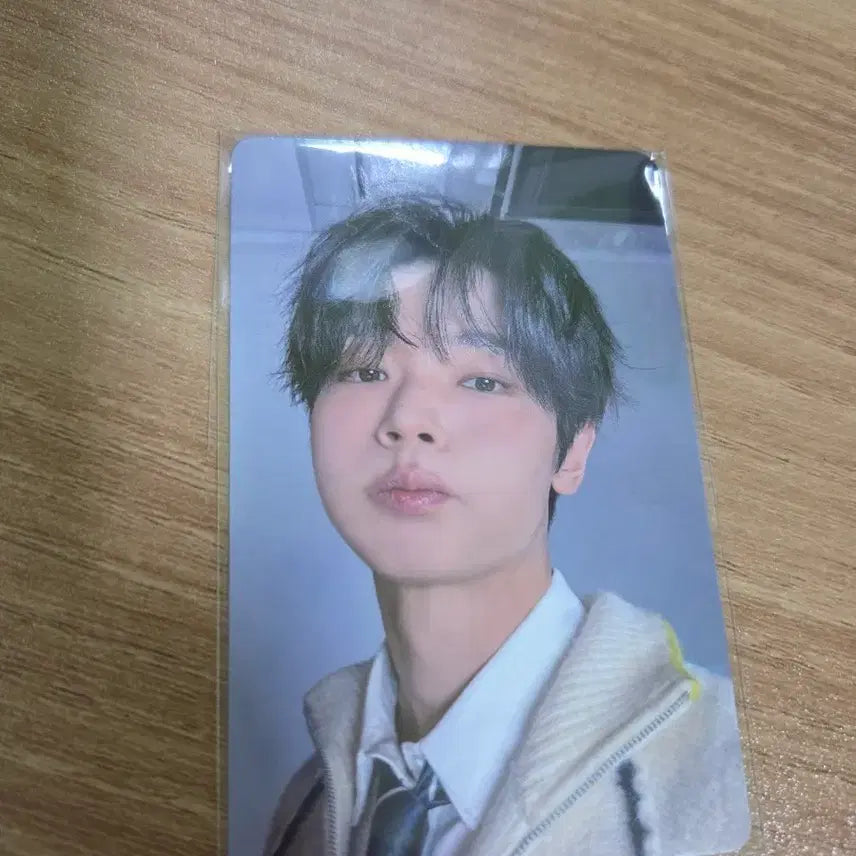 [BUNJANG] LUCY Shin Yechan The Star Photocard / 루시 더스타 신예찬 포카