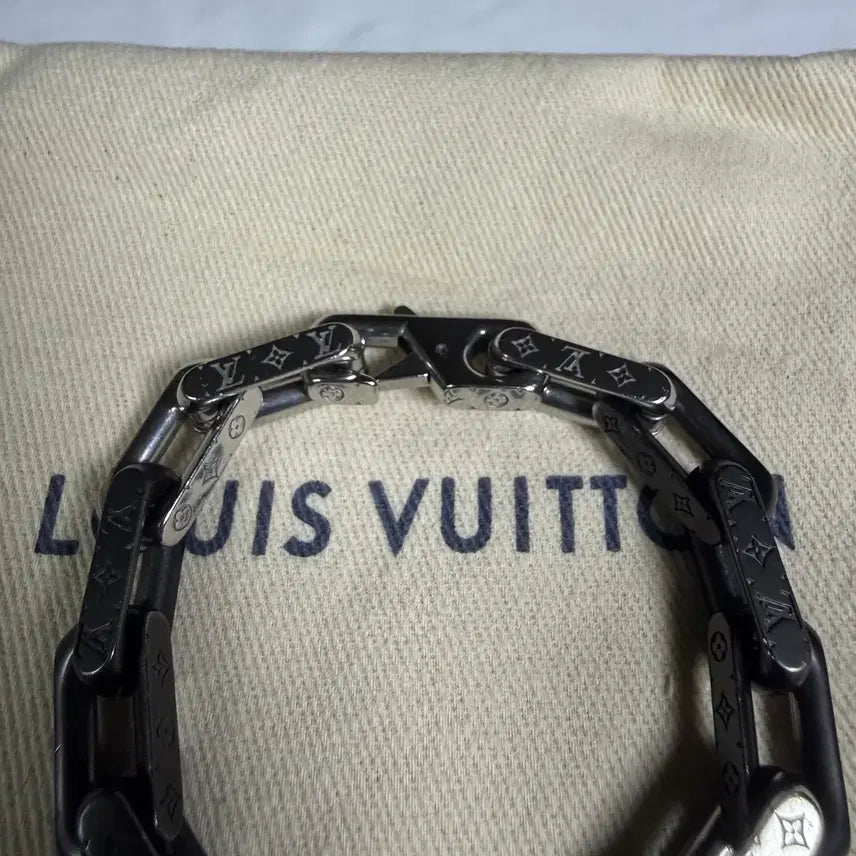 [BUNJANG] Louis Vuitton Virgil Abloh Monogram Chain Bracelet / 루이비통 버질아블로 모노그램 체인 브레이슬릿 팔찌