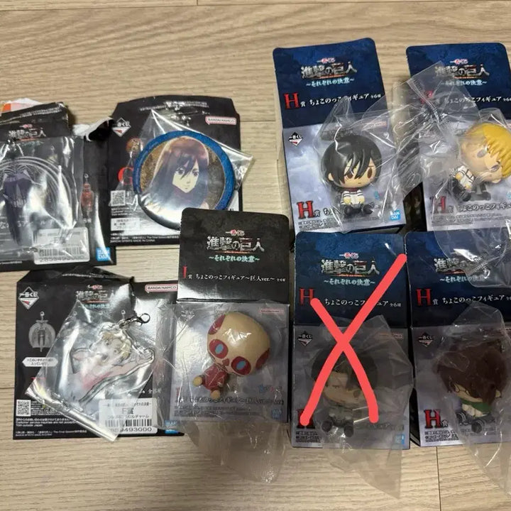 [BUNJANG] Attack on Titan Jaw Titan Figure (Unsealed) / (미개봉 일괄)제일복권 진격의거인 B상 턱거인 새상품,초코노코 외