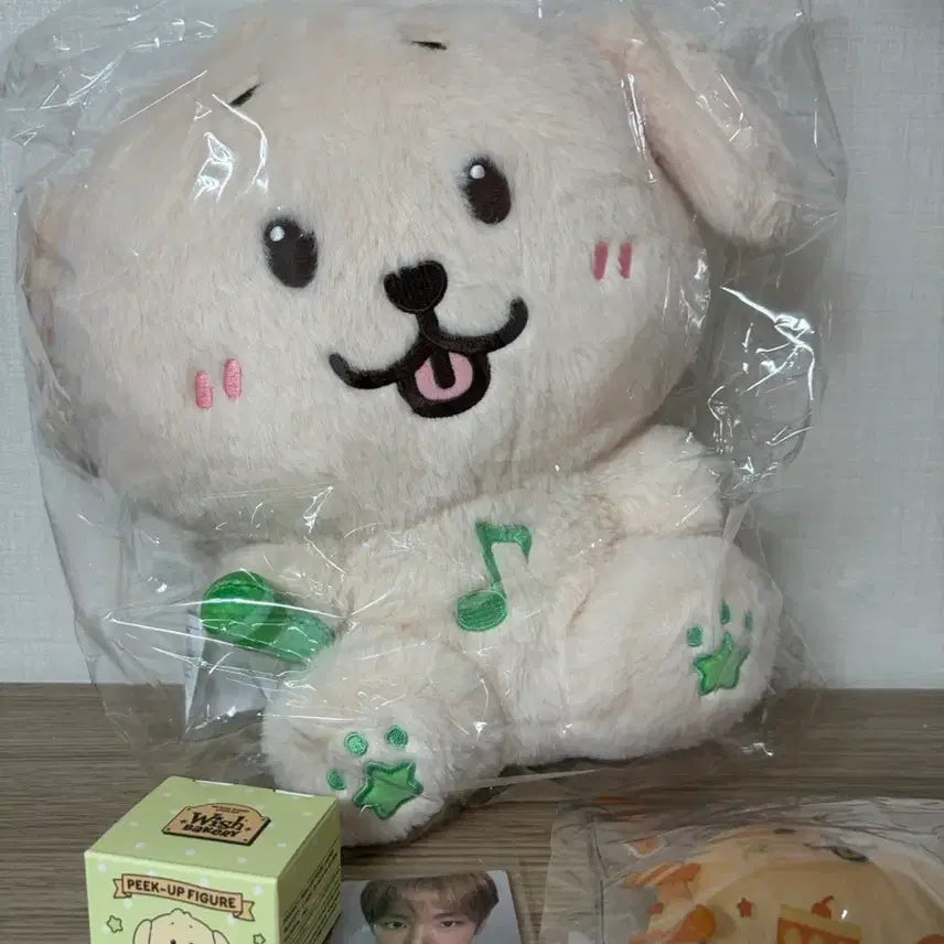 [BUNJANG] Stray Kids Hyunjin 30cm Plush Doll Stress Ball Bundle / 30cm 위시돌 댕트리버 히퍼 스트레스 볼 일괄 원가 양도 현물