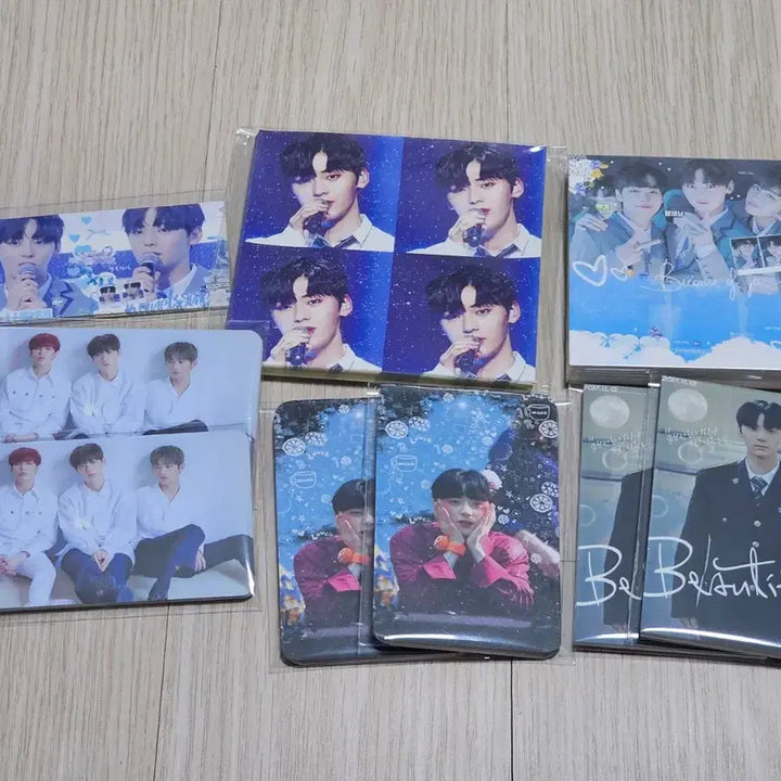[BUNJANG] Hwang Minhyun Photocard Sticker Memo Pad Bundle Set / 황민현 비공굿 포카 스티커 떡메 처분  | 뉴이스트 워너원