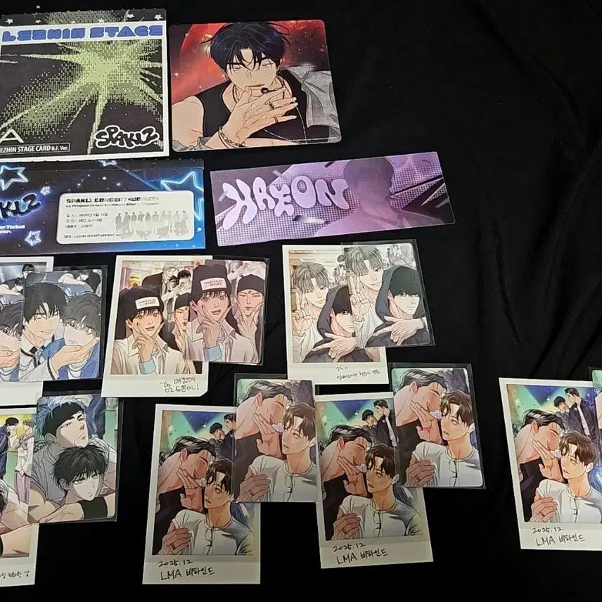 [BUNJANG] Sparkles Resin Bundle Set Photocard + Ticket + Behind Scene Snap Pack / 스파클즈 레진 팝업 직캠엽서+티켓+비하인드스냅팩 원가 일괄 양도