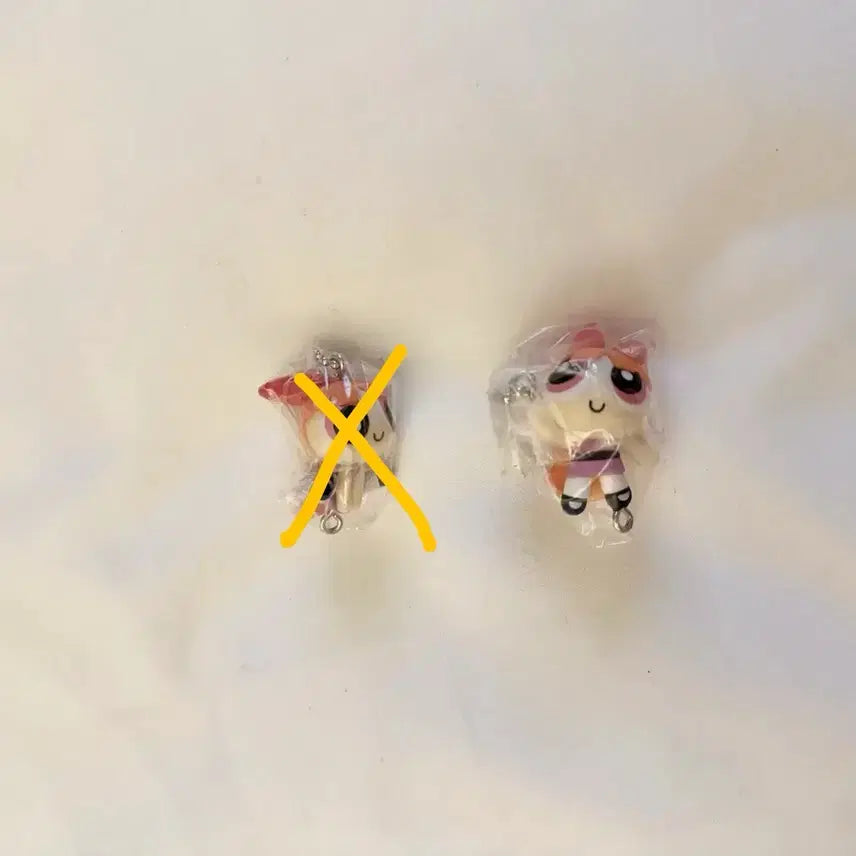 [BUNJANG] Powerpuff Girls Connecting Tube Gachapon Blossom Charm / 파워퍼프걸 연결 대롱 키링 가챠 블로섬 양도합니다