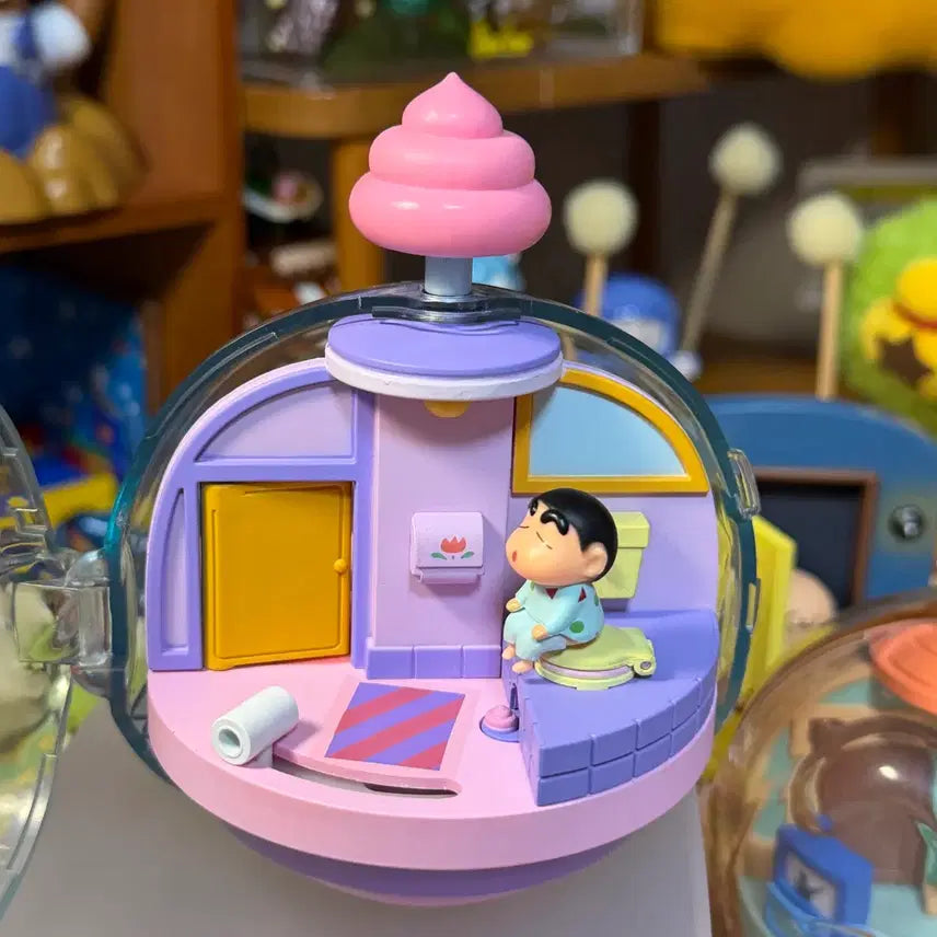 [BUNJANG] Crayon Shin-chan Crayon House Magnetic Rotating Figure / 짱구는못말려 짱구집 마그네틱 회전 피규어