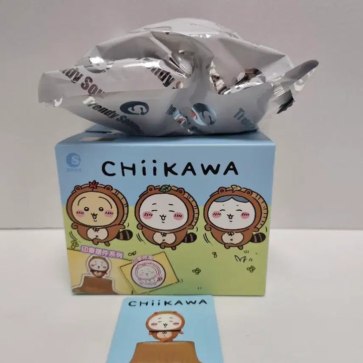 [BUNJANG] Chiikawa Raccoon Figure Stamp / 치이카와 숲속 너구리 피규어 스탬프 도장 치이카와