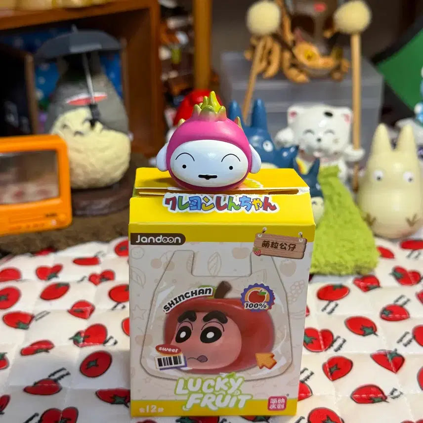 [BUNJANG] Crayon Shin-chan White Dog Fruit Transformation Figure Set / 짱구는못말려 흰둥이 과일 피규어