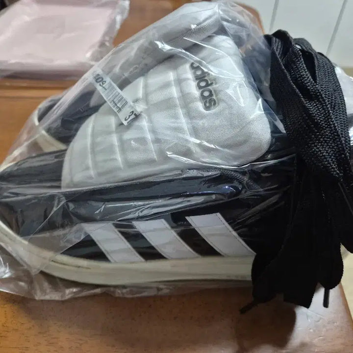 [BUNJANG] Adidas Sneakers / 아디다스 운동화
