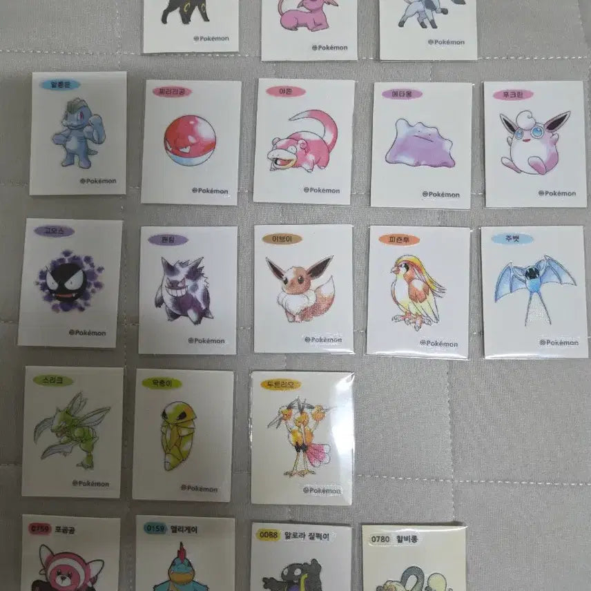 [BUNJANG] Pokemon Stickers 20-Piece Bundle Set (Including 30th Anniversary) / 포켓몬 띠부씰 20종 일괄 싸게 판매해요 (30주년 포함)