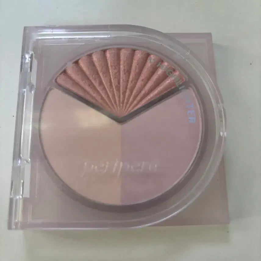[BUNJANG] Peripera V Highlighter 03 Voluming Veil / 페리페라 브이 하이라이터 03 볼류밍 베일