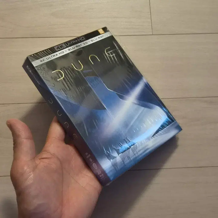 [BUNJANG] Dune 3-Disc 4K UHD Blu-ray with Character Postcards / 4K 블루레이 듄 3 disc들과 캐릭터 사진들