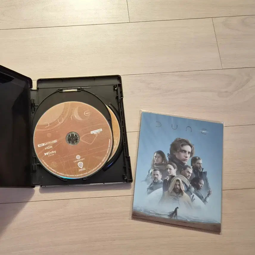 [BUNJANG] Dune 3-Disc 4K UHD Blu-ray with Character Postcards / 4K 블루레이 듄 3 disc들과 캐릭터 사진들