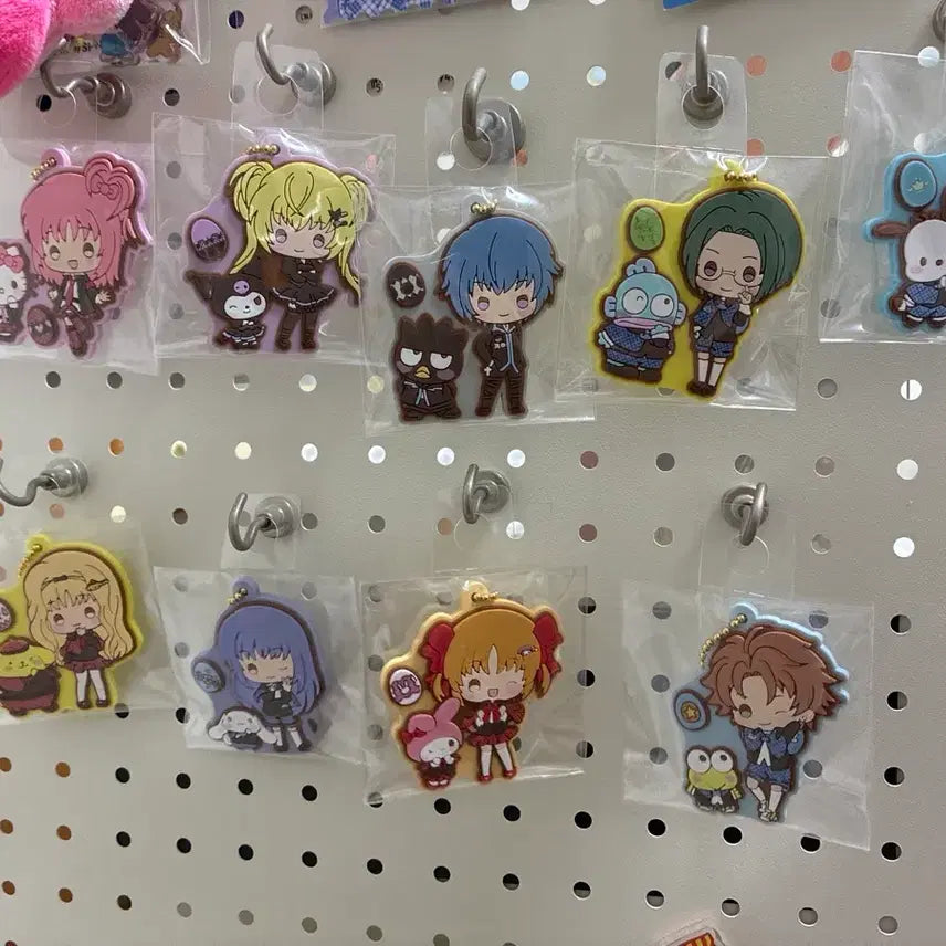 [BUNJANG] Character Transformation! Sanrio Collaboration Rubber Keychain Gashapon Set (9 Types) / 캐릭캐릭체인지 산리오 가챠 9종 일괄