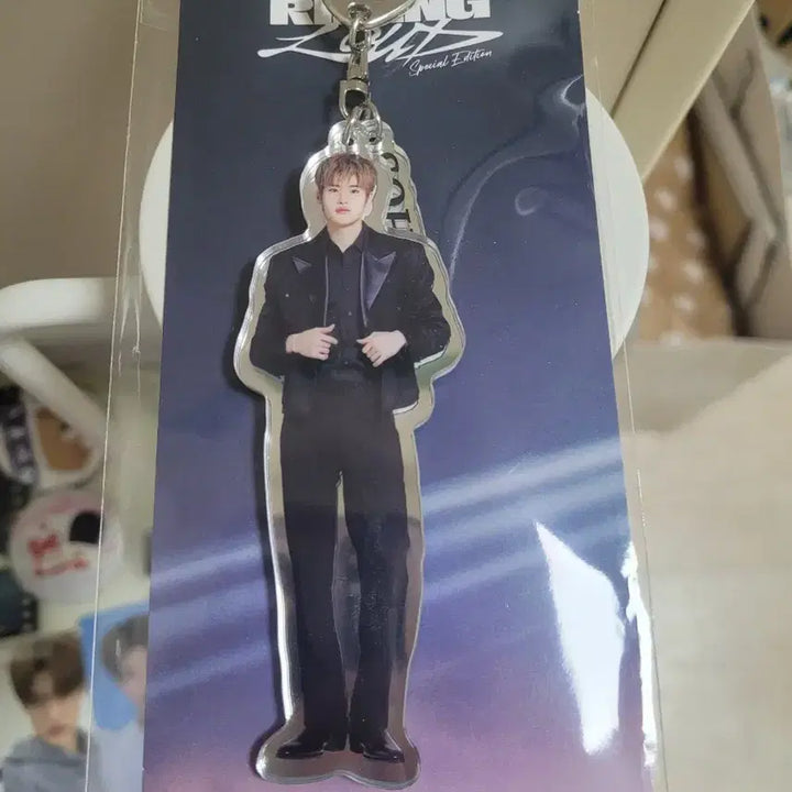[BUNJANG] IVE SOHEE Lucky Draw Acrylic Rising Concert Sealed Bundle Set / 소희 희귀포카/아크릴 라이징콘 미개봉 일괄