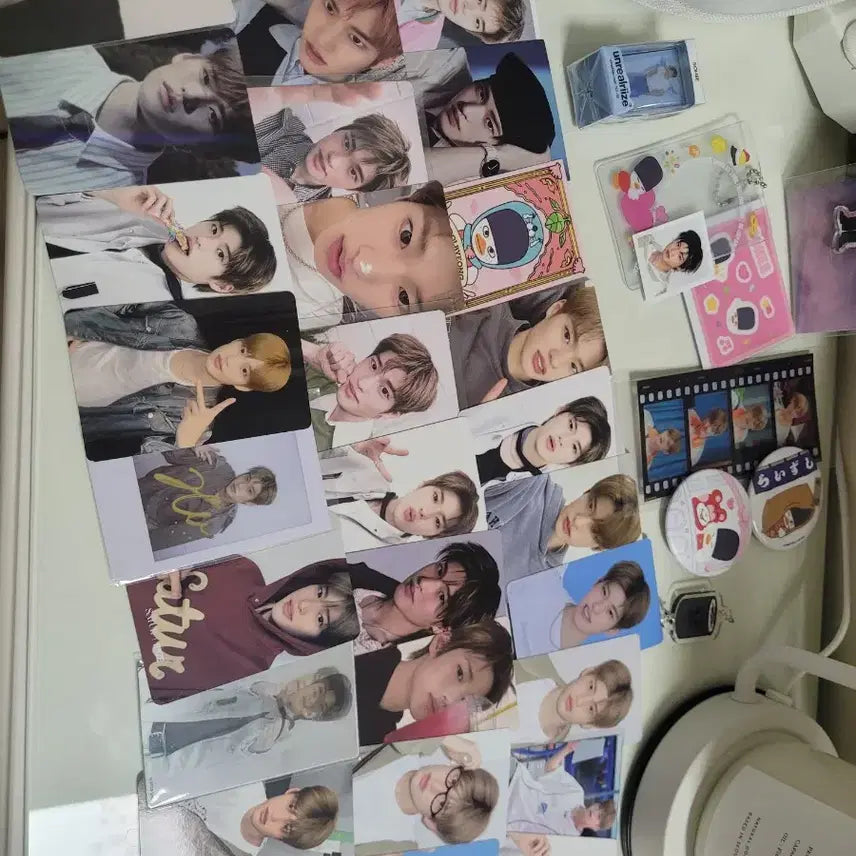 [BUNJANG] IVE SOHEE Lucky Draw Acrylic Rising Concert Sealed Bundle Set / 소희 희귀포카/아크릴 라이징콘 미개봉 일괄