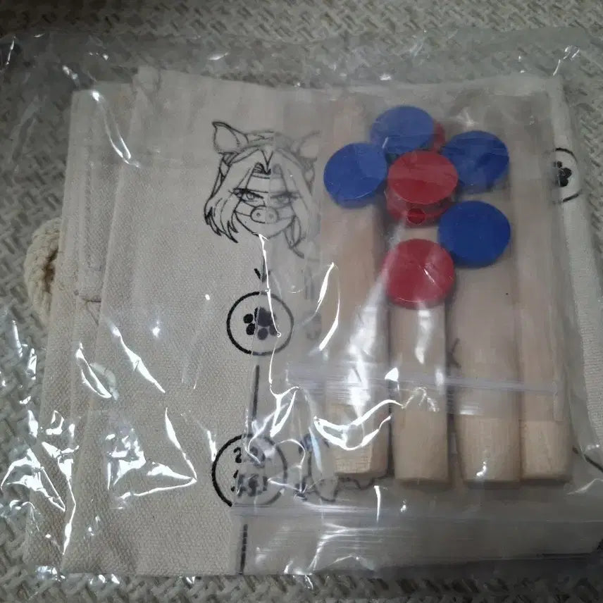 [BUNJANG] Hwasan Gwihwan Yut Nori Set / 화산귀환 굿즈 윷놀이 세츠