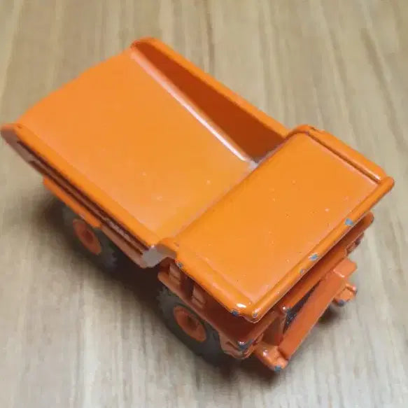 [BUNJANG] Tomica 102 Hitachi Rigid Dump Truck / 토미카102 히타치 리지드 덤프트럭